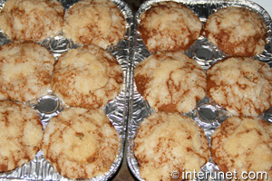 banana-muffins-in-baking-pan