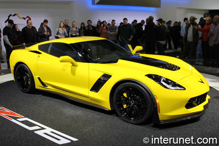 2015 Chevrolet Corvette Z06 2015-Chevrolet-Corvette-Z06