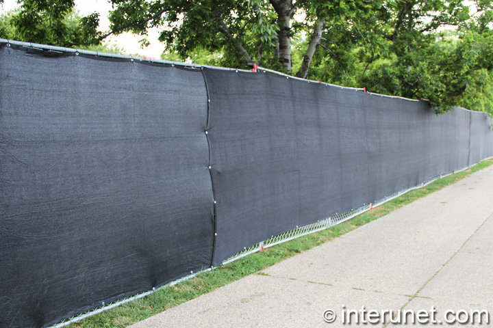 chain link fence with screen commercial chain link fence with screen