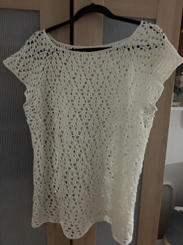 lace-blouse