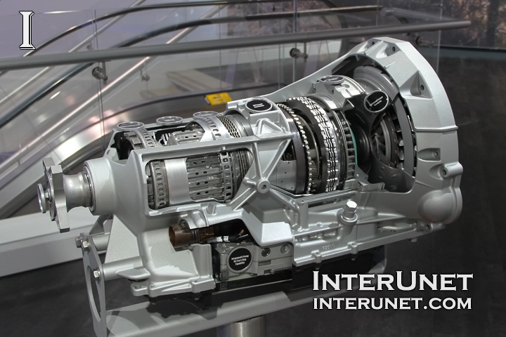 2017-Ford-Raptor-10-speed-transmission