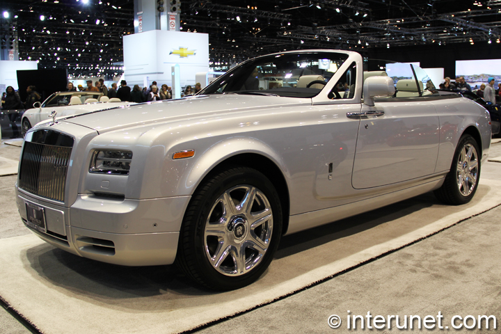Rolls-Royce Phantom Drophead Coupe Rolls-Royce-Phantom-Drophead-Coupe
