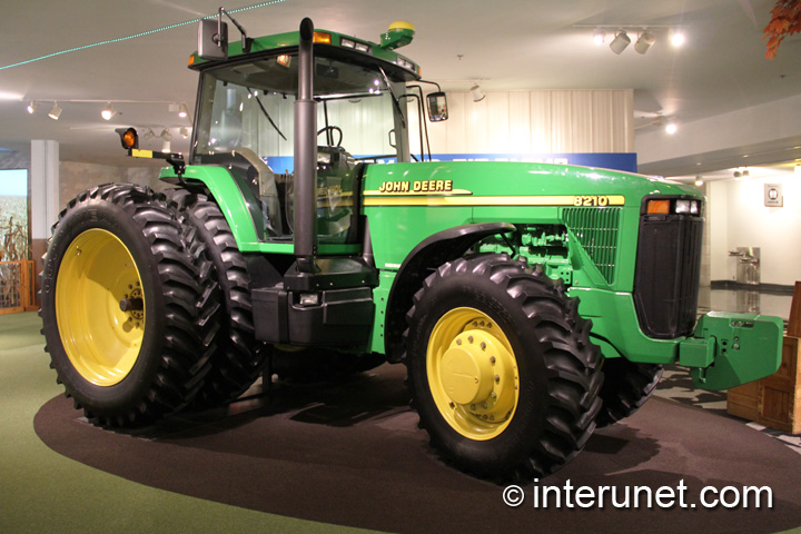 Tractor-John-Deere