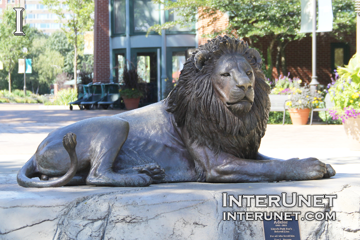 lion-sculpture 