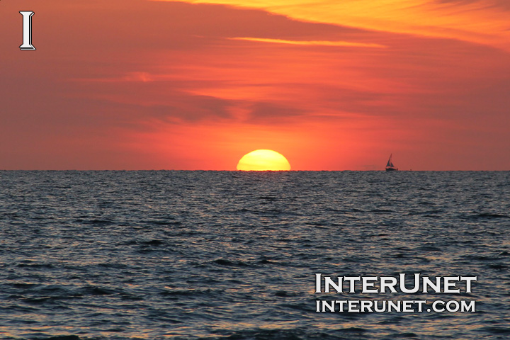 sunset-at-Bonita-Springs-Beach-Florida