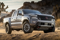 Nissan_Frontier_2022