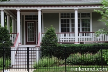 covered-stylish-front-porch