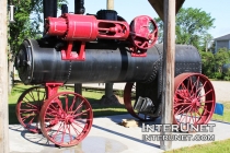 Port-Huron-Engine-steam-powered-tractor-old-vintage-machinery 
