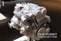 2016-Volvo-T6-Drive-E-2.0L-supercharged-engine