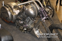 building-custom-motorcycle