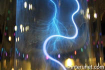 lightning-in-glass-tube
