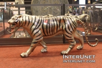 tiger-sculpture