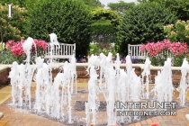 fountain Fountain-in-Chicago-Botanic-Garden
