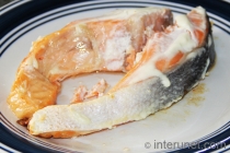 salmon-baked-with-sour-cream