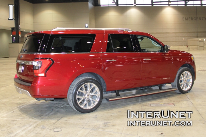 2018-Ford-Expedition-MAX-side-right