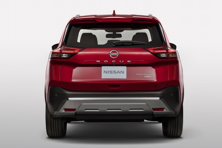 2021 Nissan Rogue Platinum AWD rear red