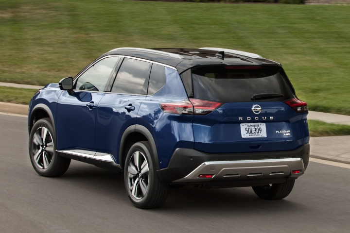 2021 Nissan Rogue Platinum AWD blue