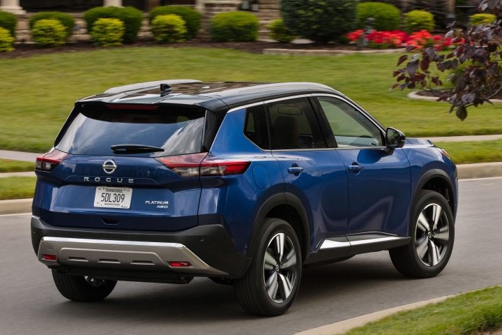 2021 Nissan Rogue Platinum blue rear