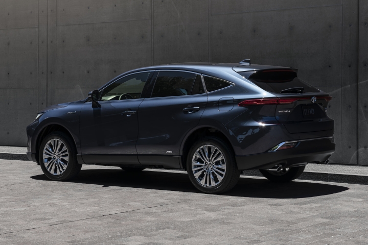 2021 Toyota Venza Limited left rear side