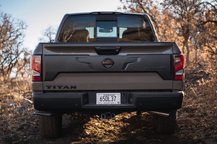 2021_Nissan_Titan_Pro_4X