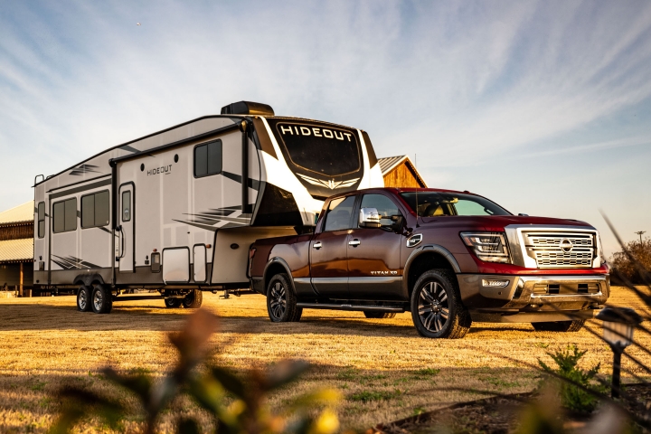 2021_Nissan_Titan_Towing_Travel_trailer