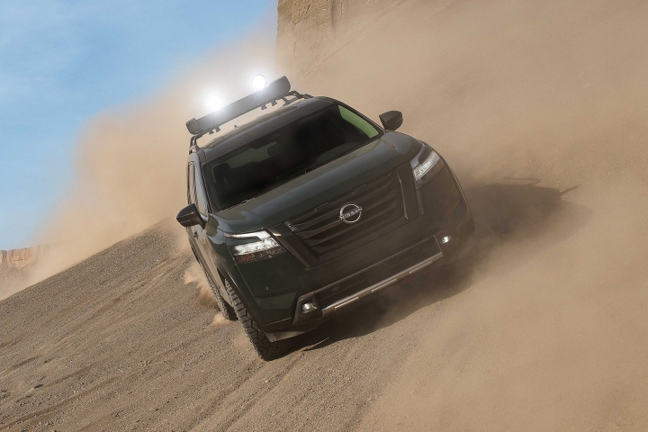 2022_Nissan_Pathfinder_Off-Road_Drive