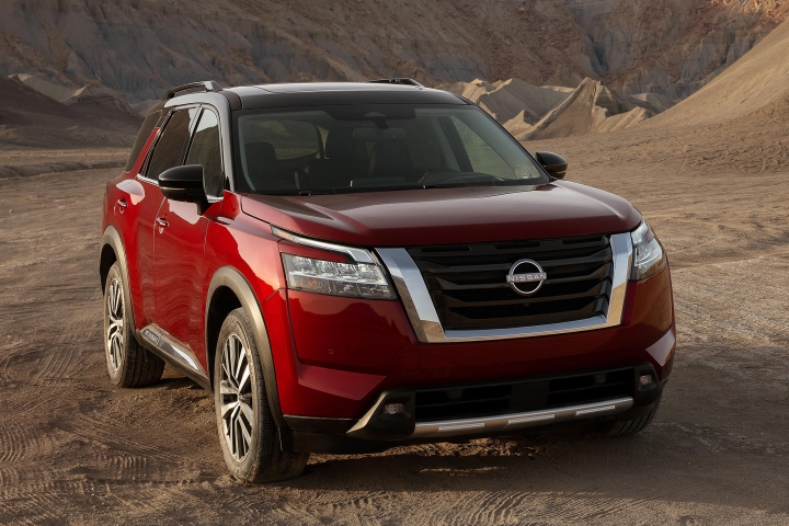 2022_Nissan_Pathfinder_4WD