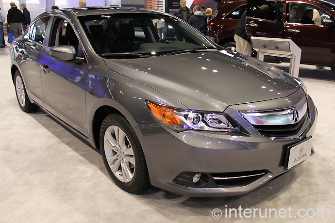 Acura-ILX-Hybrid 