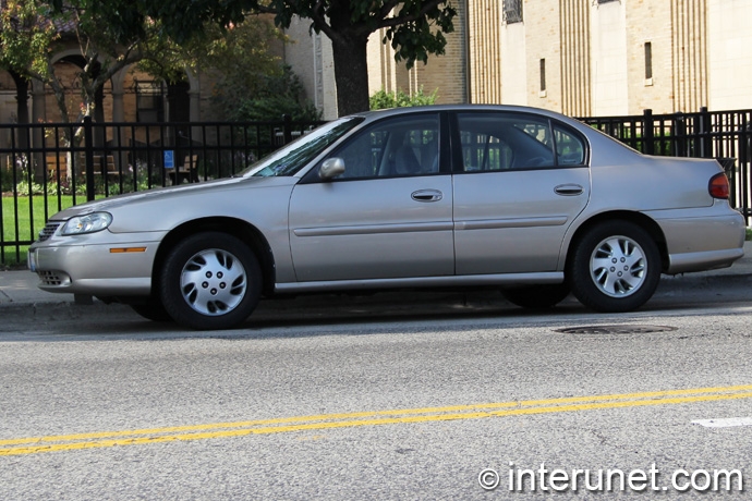 Chevrolet Malibu Chevrolet-Malibu-2000