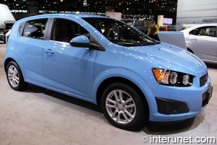 Chevrolet Sonic Hatchback Chevrolet-Sonic-Hatchback