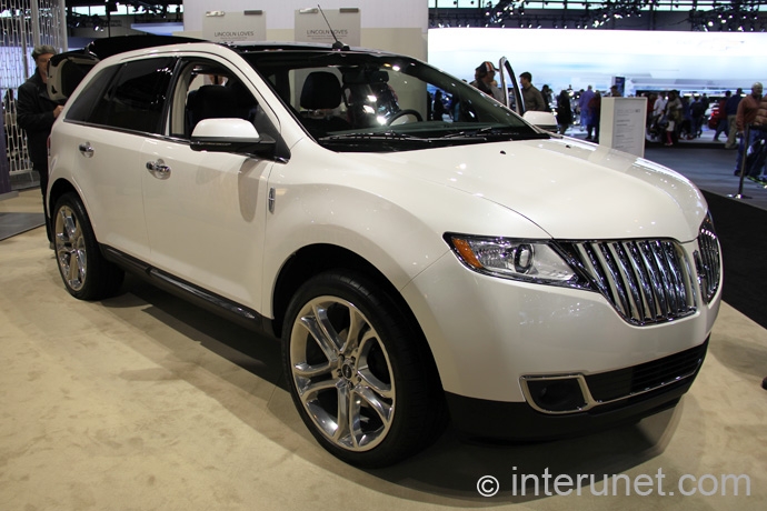 Lincoln-MKX-2013