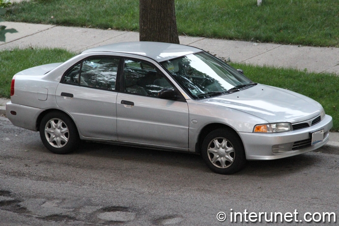 Mitsubishi Mirage Mitsubishi-Mirage-2000