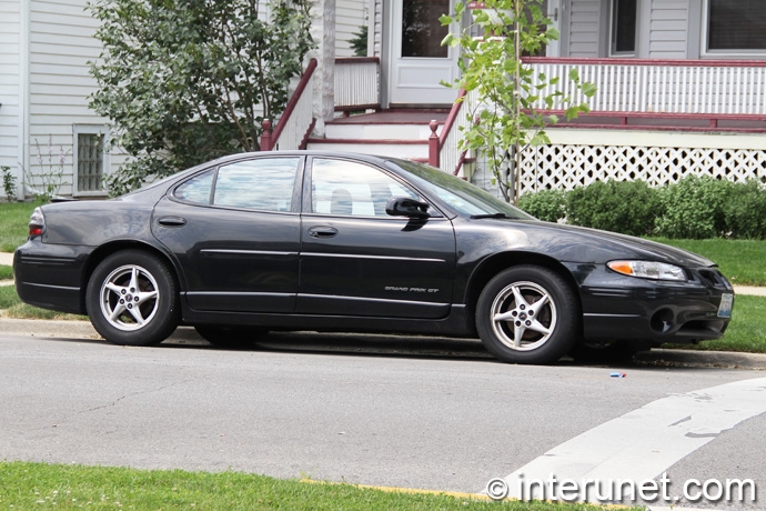 Pontiac Grand Prix Pontiac-Grand-Prix-2001