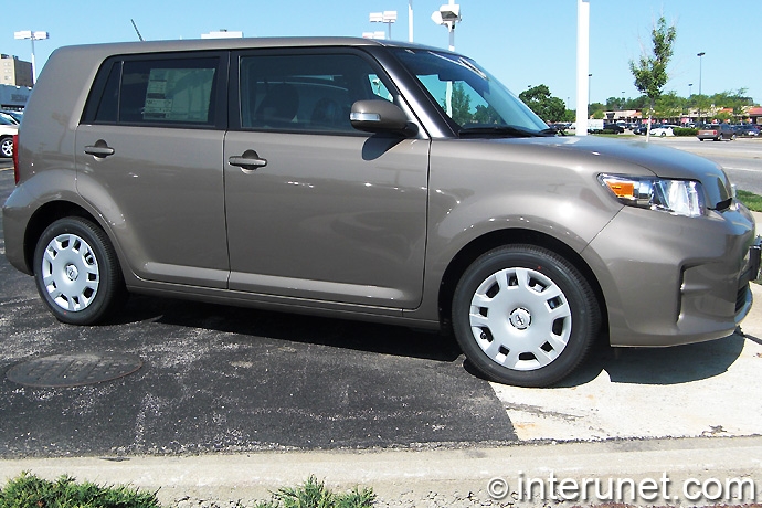 scion-xB-2008