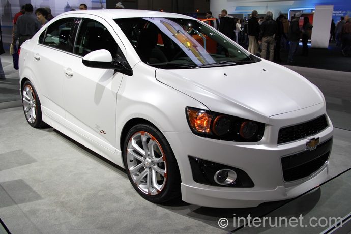 chevrolet-sonic-sedan-ls