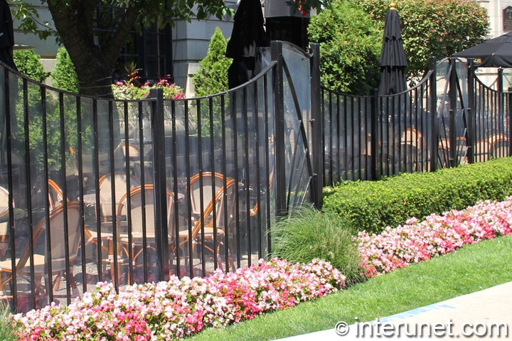 custom-made-steel-fence-with-glass