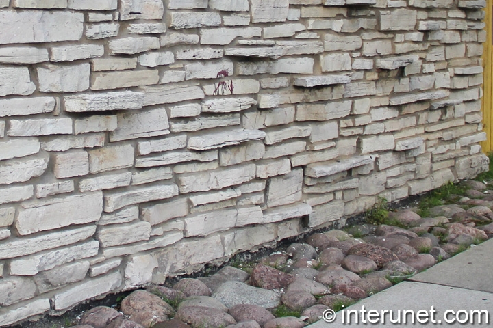 natural-stone-fence