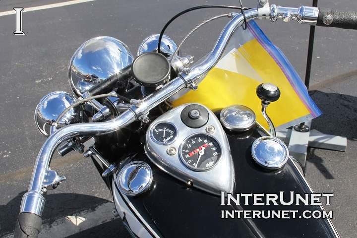 1946 Indian Chief 1946-Indian-Chief-fuel-tank