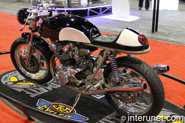 1971 Honda CB450 1971-Honda-CB450-left-rear-view