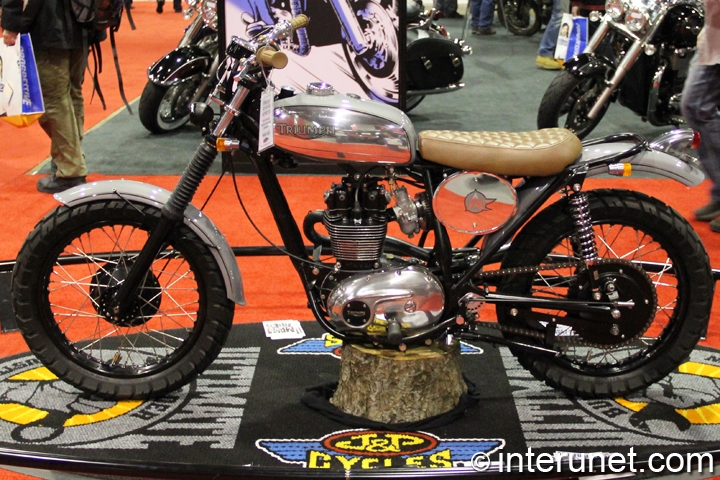 1971 Triumph Trailblazer 250 1971-Triumph-Trailblazer-250-left-side-view