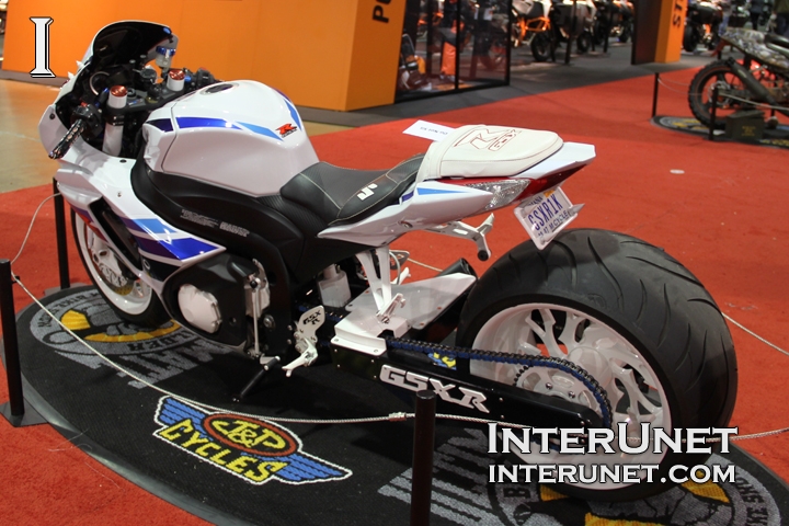 Suzuki GSXR 2013-Suzuki-GSXR-1000