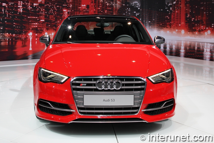 2015 Audi S3 2015-Audi-S3-front-view