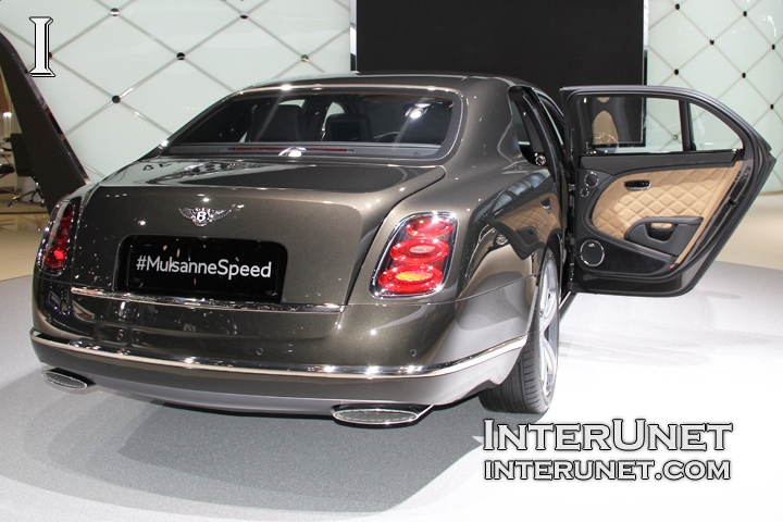  2015 Bentley Mulsanne Speed rear view