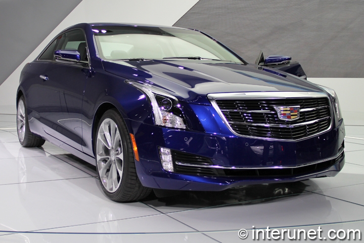 2015-Cadillac-ATS-Coupe-front-view