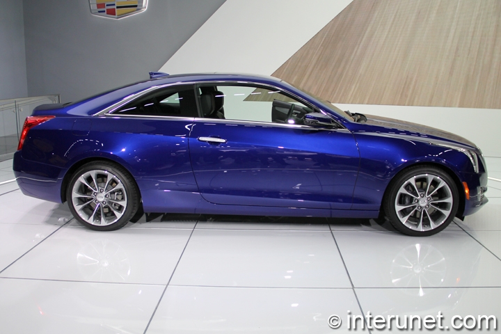 2015-Cadillac-ATS-Coupe-side-view