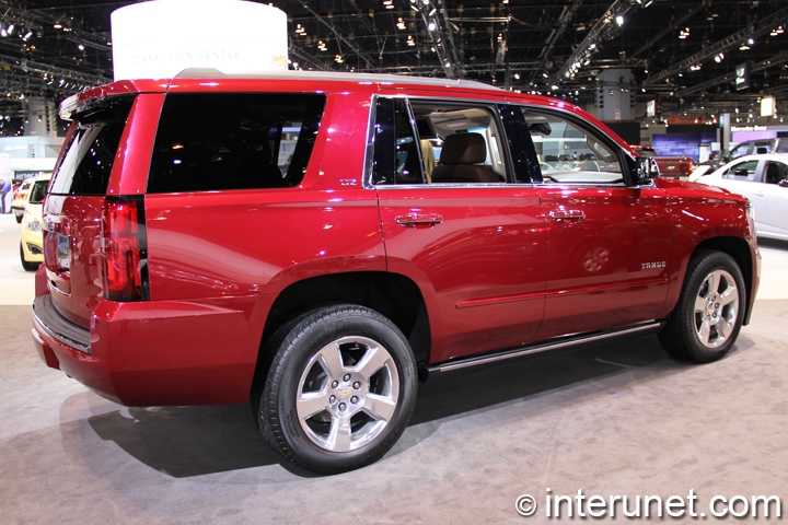 2015 Chevrolet Tahoe 2015-Chevrolet-Tahoe-side-view