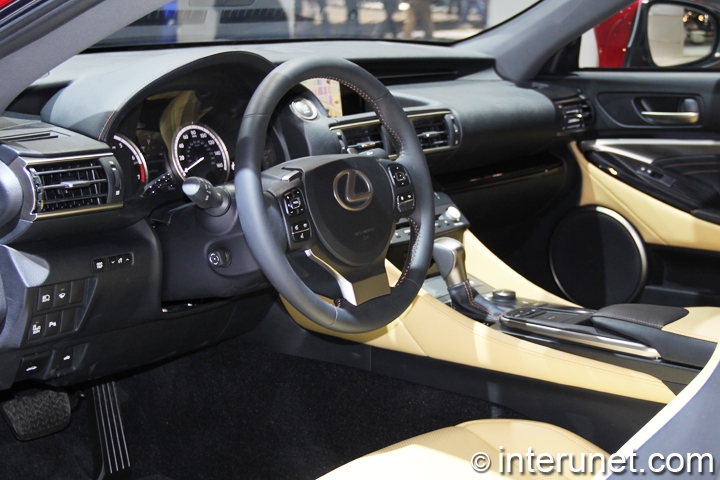 2015 Lexus RC 350 2015-Lexus-RC-350-interior