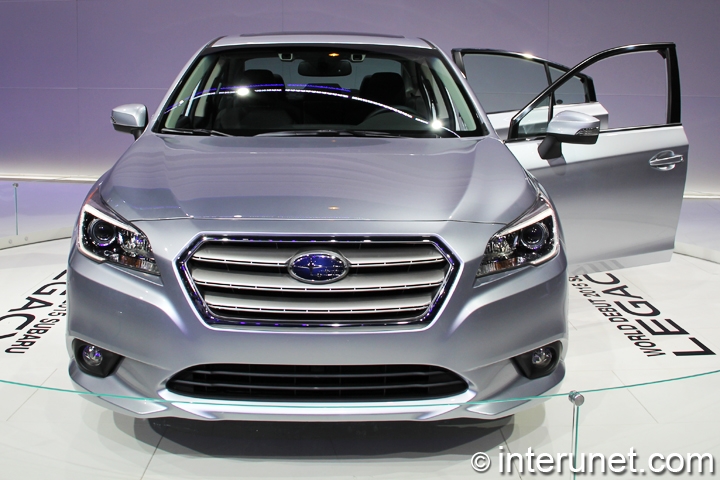 2015 Subaru Legacy 2015-Subaru-Legacy-front-view