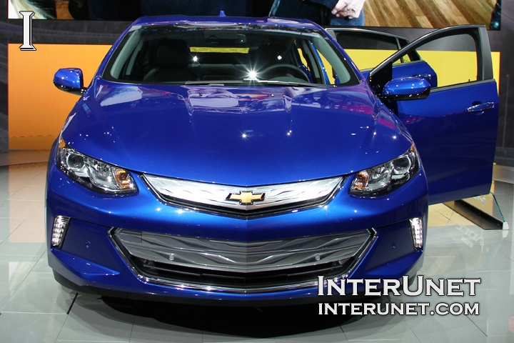 2016 Chevrolet Volt 2016 Chevrolet Volt front view