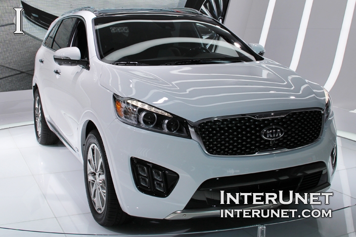2016 Kia Sorento 2016 Kia Sorento front view